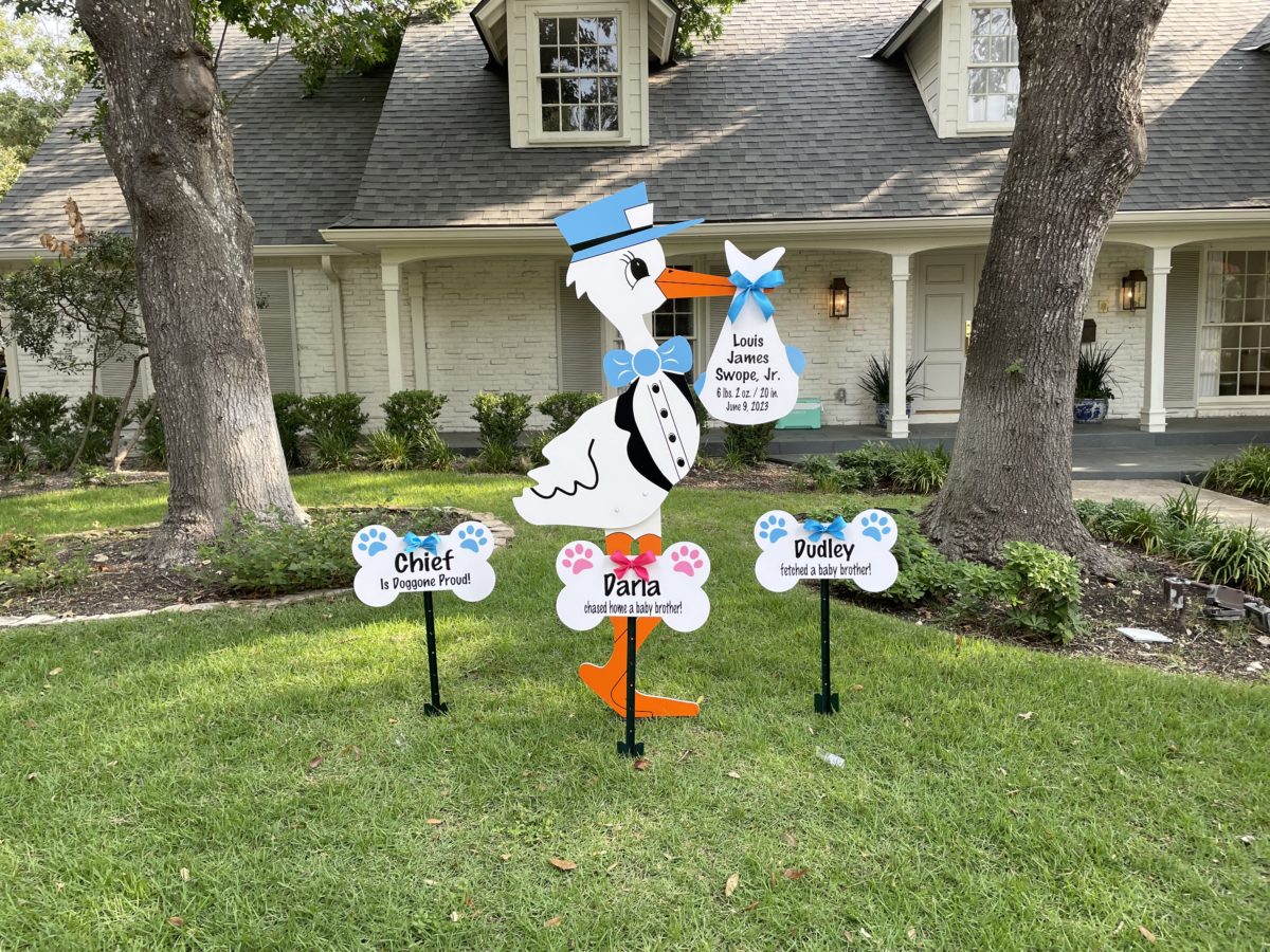 Blue Stork Sign With Dog Bone Signs, Birth Announcement Yard Stork Sign in Germantown, Collierville, Memphis